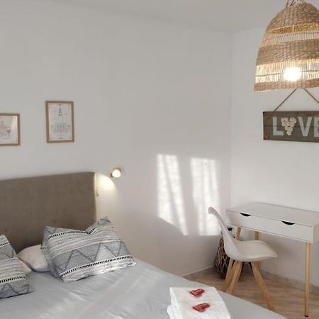 Jupiter Rmli Apartment เบนัลมาเดนา ภายนอก รูปภาพ